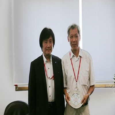 热烈祝贺方颖同志荣获“MDCN特别贡献奖”