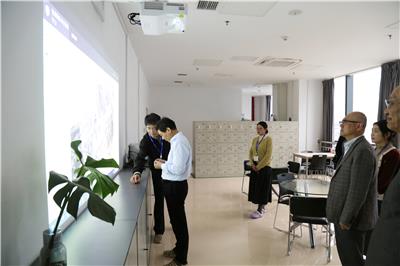  省委统战部副部长肖华鑫一行莅临麦克赛尔数字映像（中国）有限公司调研